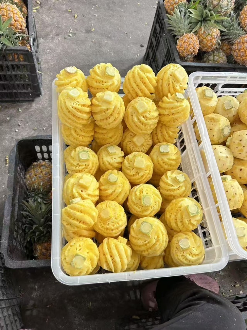 云南香水菠萝精品菠萝对接电商大量有货