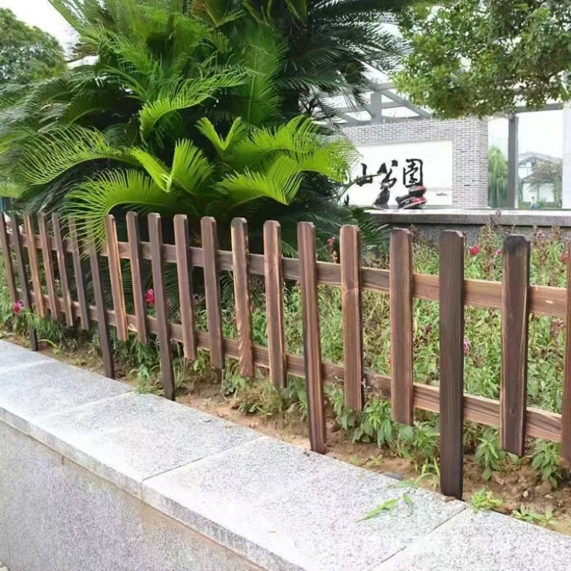 防腐木栅栏，新农村改造，景区改造，园林改造，实体厂家