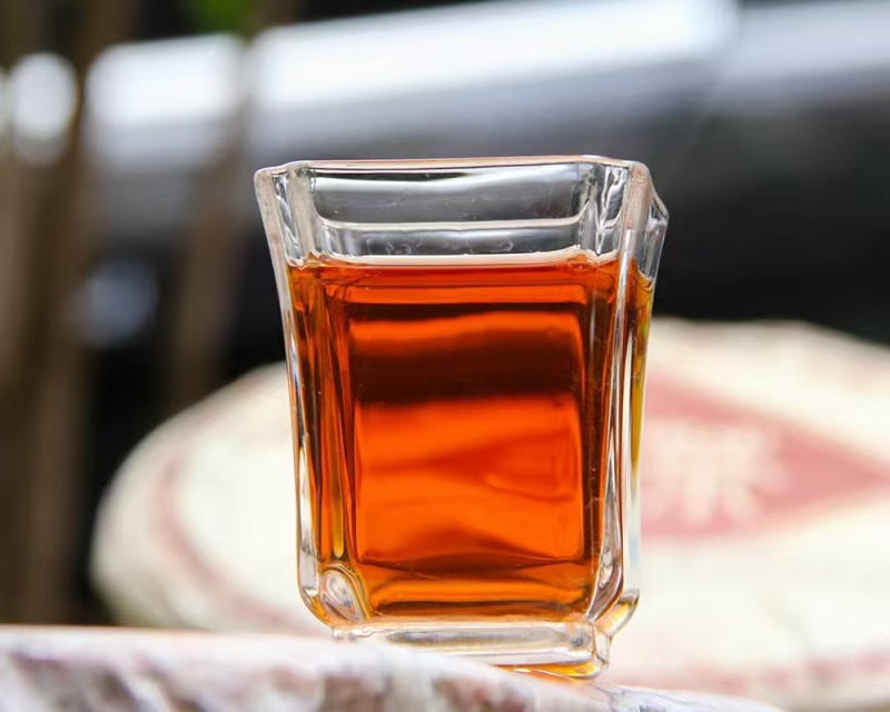 2008年乔木型古茶饼