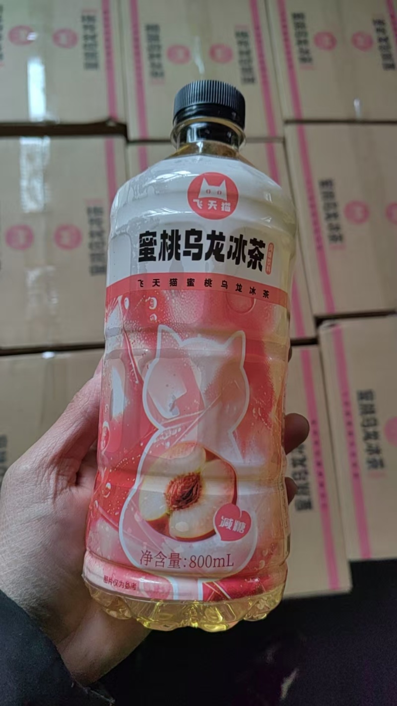 一升喝不完，500毫升不够喝，800毫升整整好
