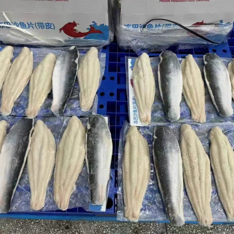 新鲜带皮巴沙鱼柳龙利鱼巴沙鱼片商用20斤龙利鱼片去皮