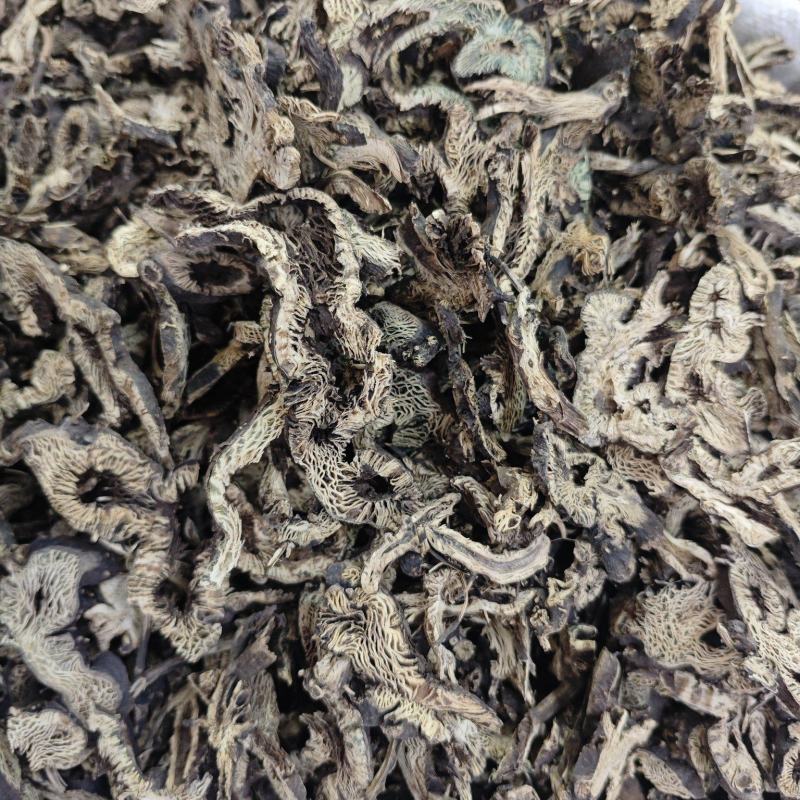 升麻，产地东北，能过全检。四号筛颜色好。均匀