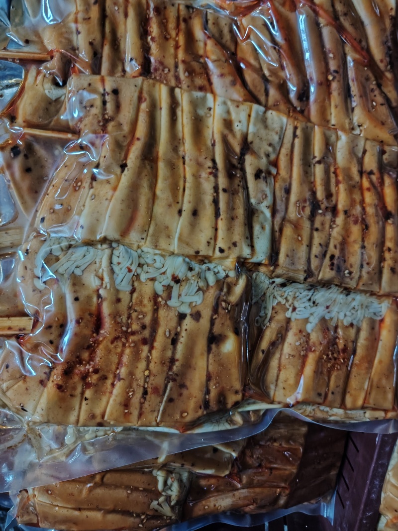 豆腐串各种口味厂家批发，适合饭店，烧烤店，火锅，商超，等
