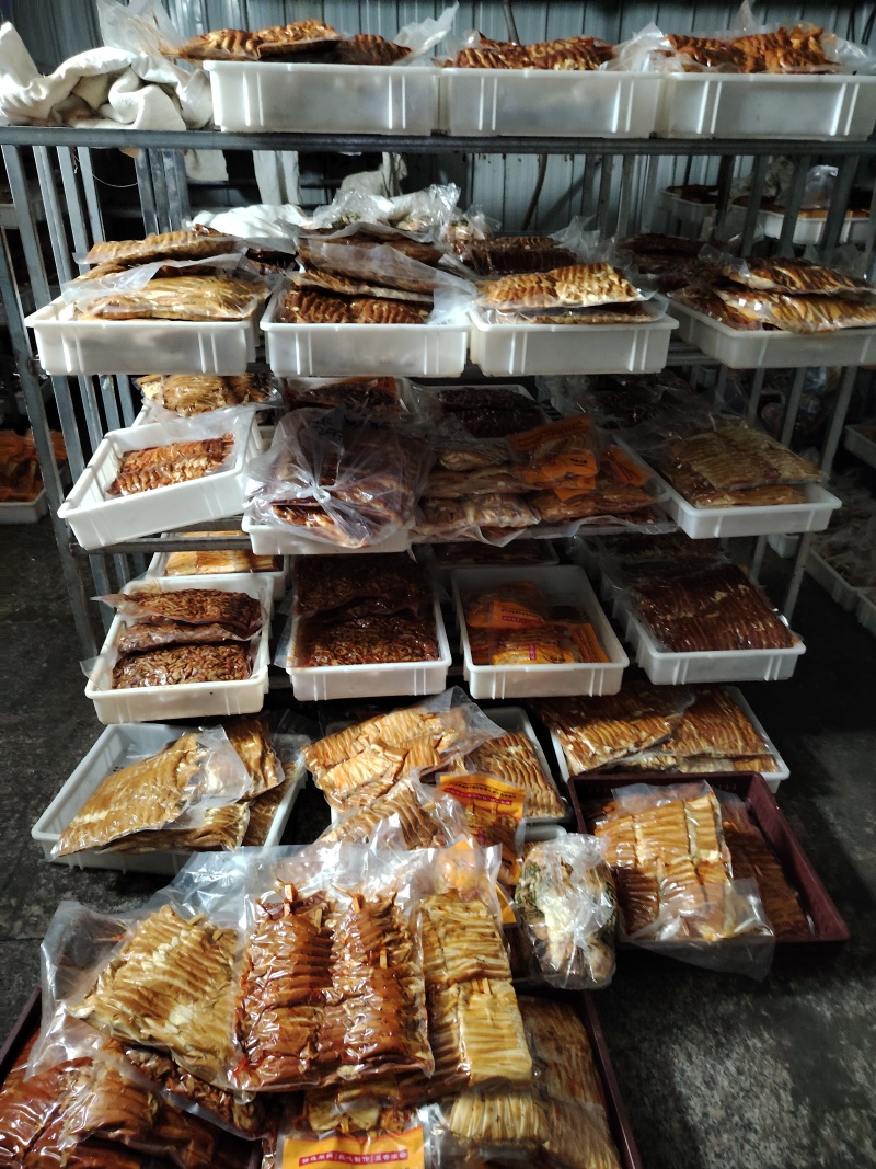 豆腐串各种口味厂家批发，适合饭店，烧烤店，火锅，商超，等