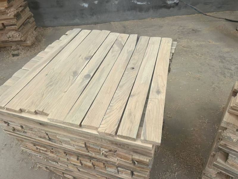 各种杨木托盘料