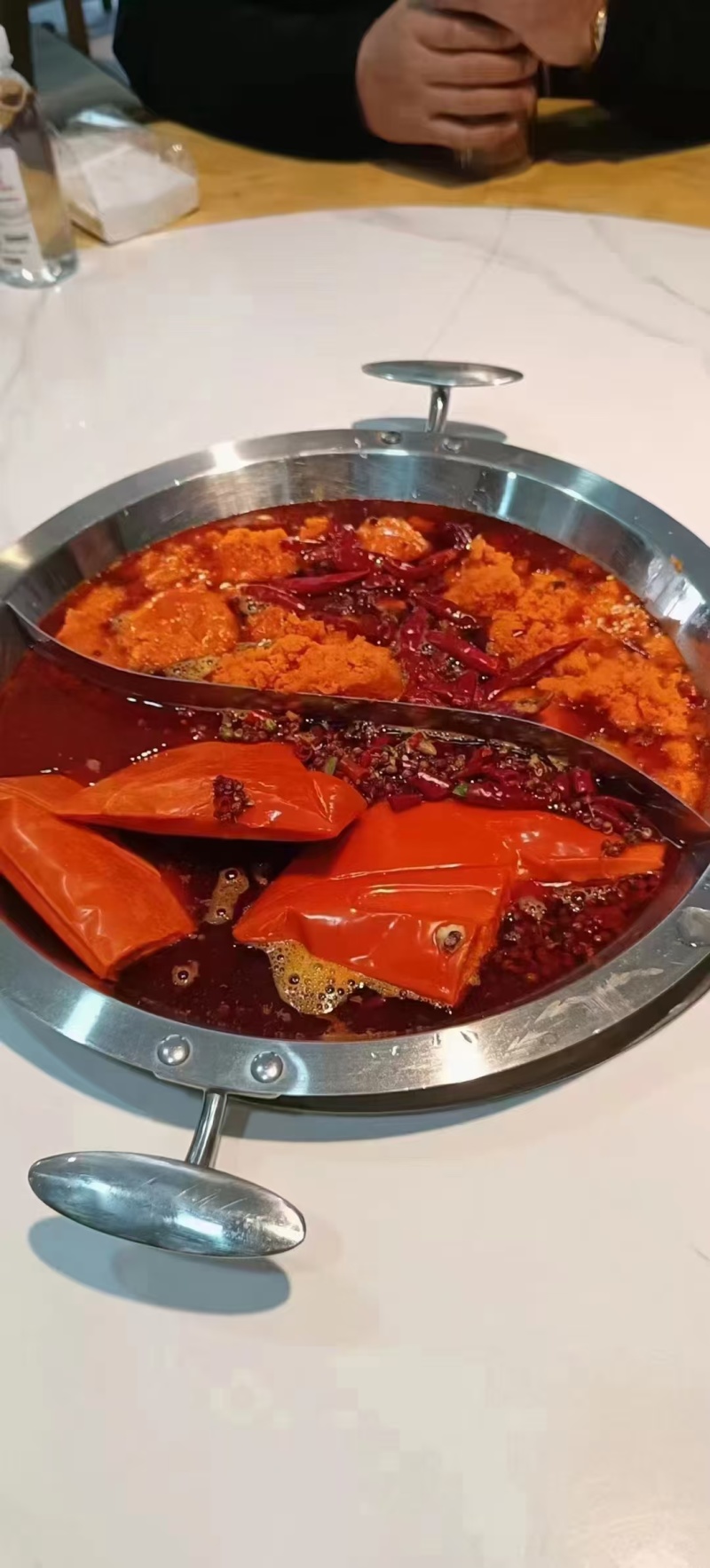 烘烤型火锅底料，比发酵底料香味高20%，合作赵美丽，山水
