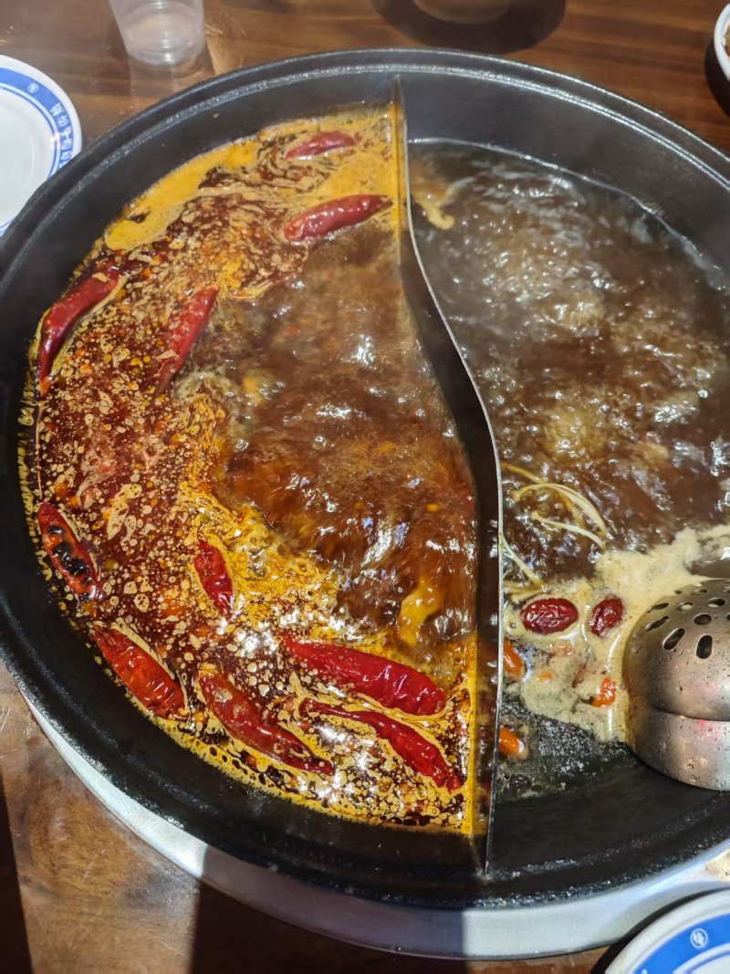 菌汤火锅底料厂家供应量大从优质量保证口感好欢迎咨询