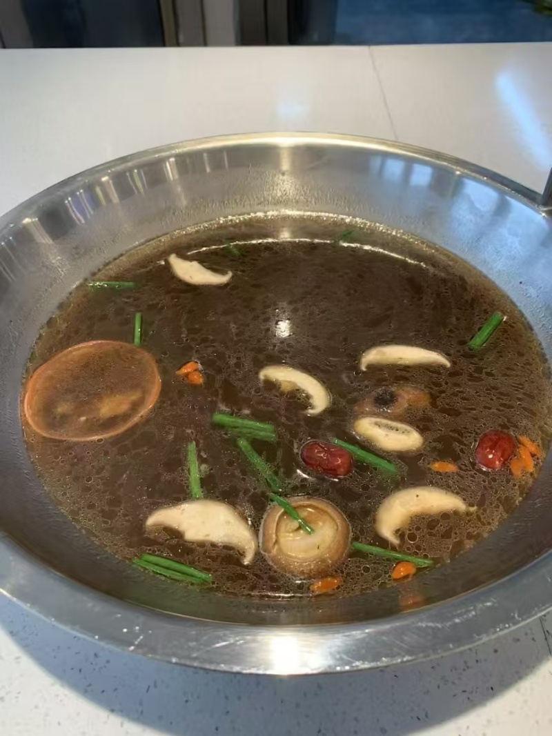 菌汤火锅底料厂家供应量大从优质量保证口感好欢迎咨询