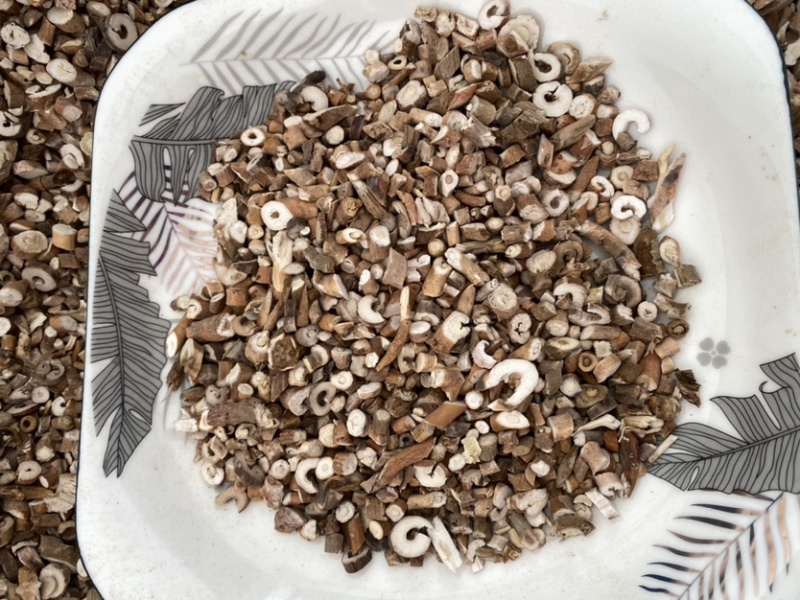 牡丹皮统货抽芯货干产品实拍质量保证
