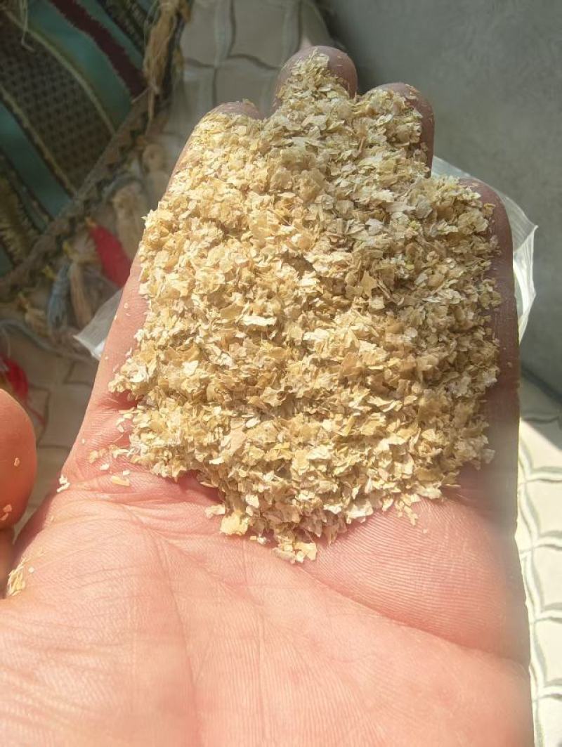 优质小麦麸皮，保质保量欢迎大小养殖场，经销商合作