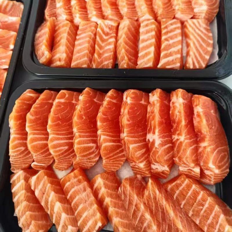 冰鲜国产三文鱼切块装一盒200g，货源充足，新鲜发