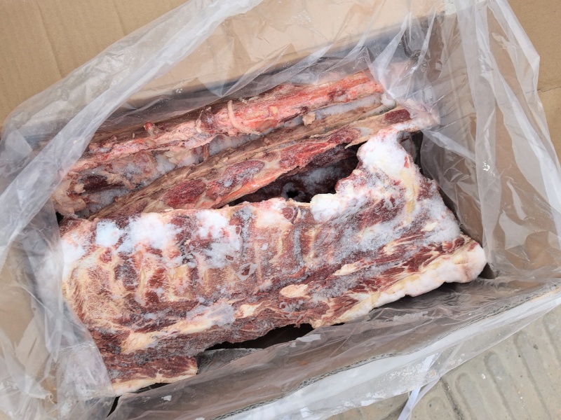 西冷骨，个位数，适合自助火锅，地摊牛排牛骨头，全国冷链发
