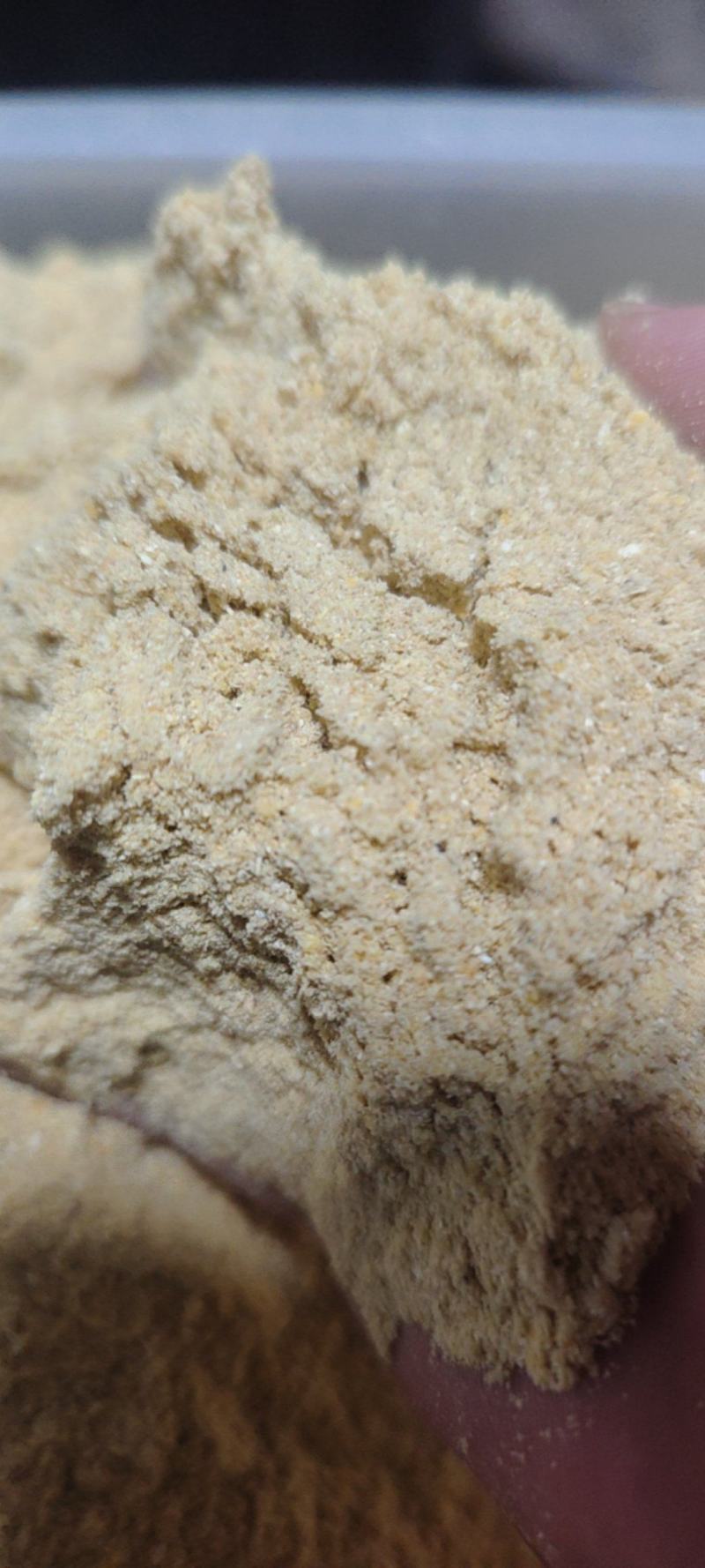 养殖饲料玉米面，营养丰富，价格实惠，适合猪羊牛，鸡鸭鹅等