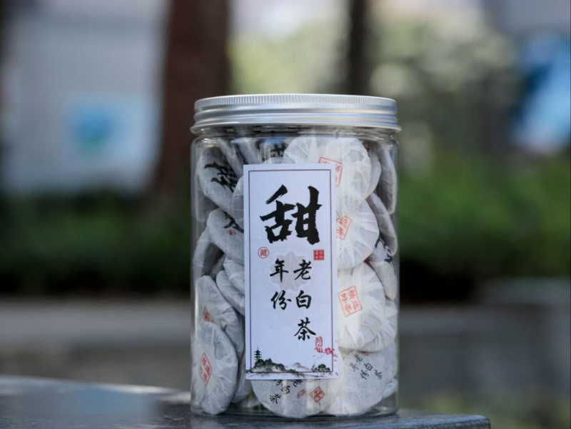 甜老白茶，罐装，250克，一罐