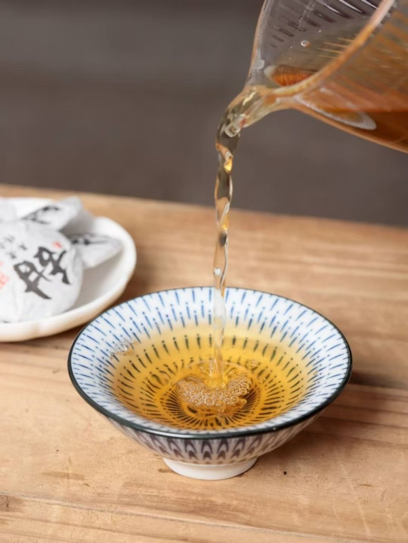 甜老白茶，罐装，250克，一罐