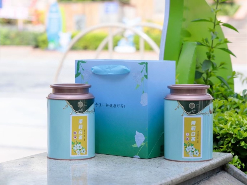 茉莉白茶龙珠，罐装，250克，一罐