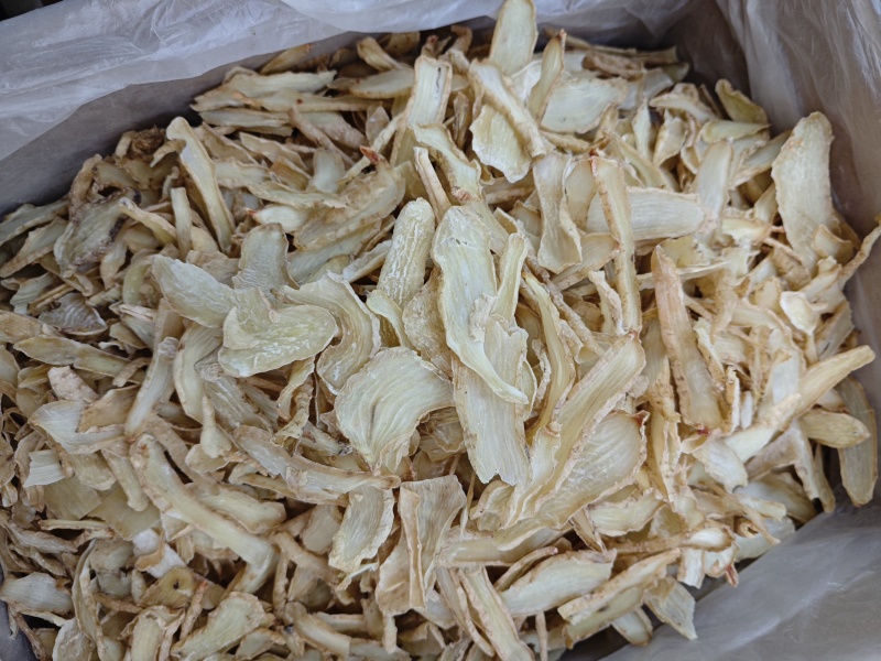 天麻，产地直供保质保量，颜色纯正，有中心片，过四号筛。