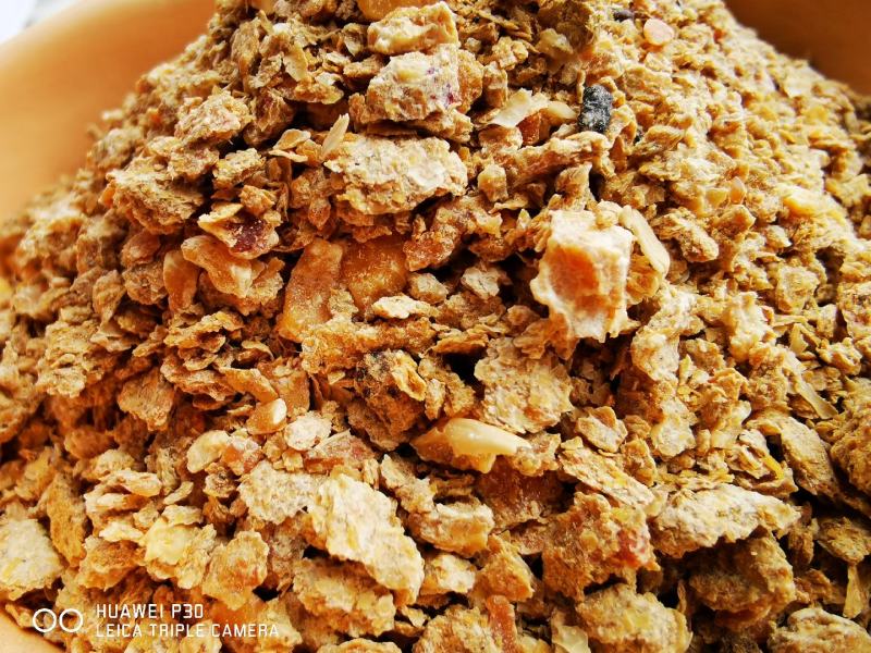 豆饼碎猪、牛、羊等饲料原料，全国发货，质量保证