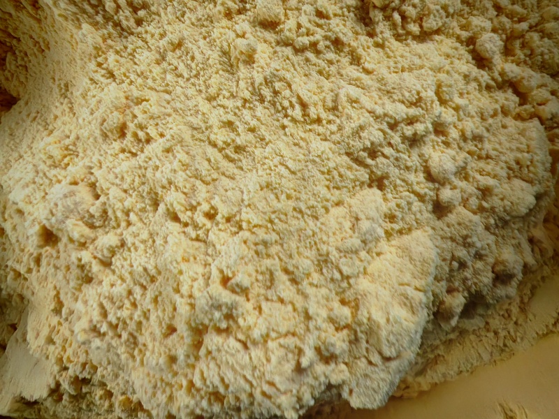 玉米面适合鸡鸭鹅牛羊养殖饲料，饲料二次加工，