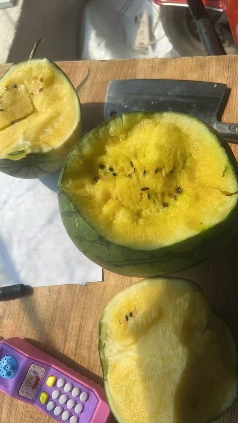 【推荐】特小凤西瓜皮薄多汁实力电商商超直供