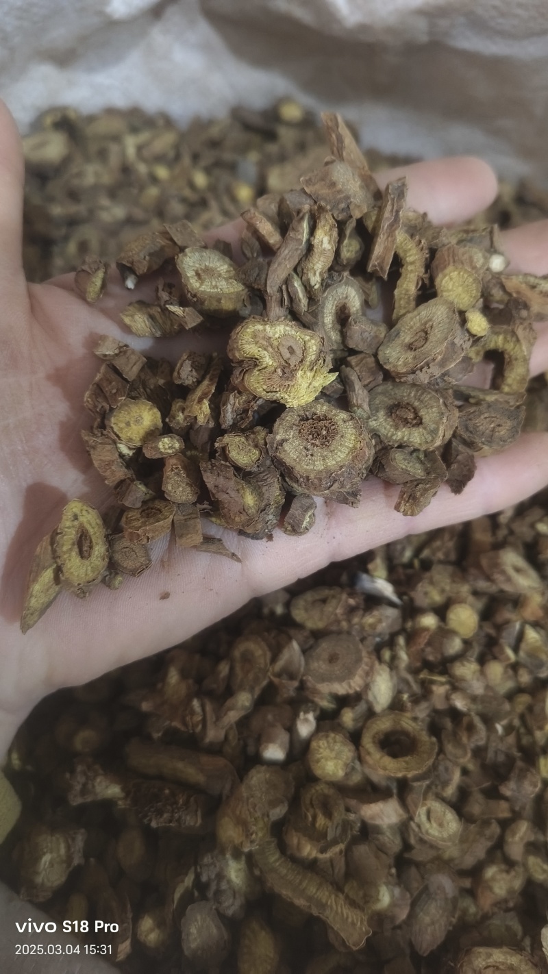 【黄芩】山西枯芩过筛货有空心干净无杂质
