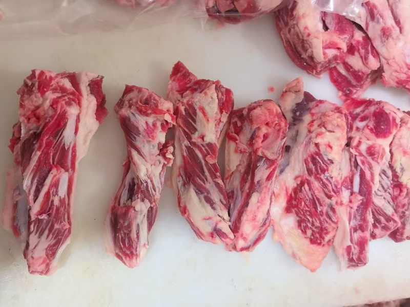 高端腹肉条，肋条肉，厂家直销，一手货源，烧烤，煎炸炖煮
