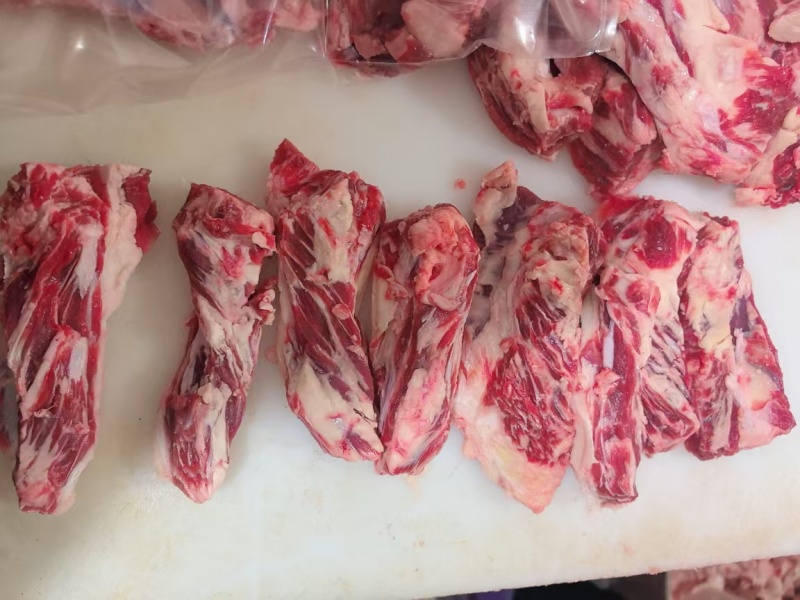高端腹肉条，肋条肉，厂家直销，一手货源，烧烤，煎炸炖煮