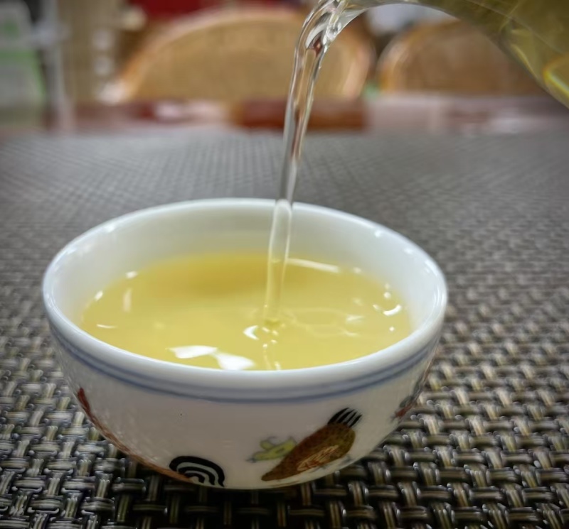 2023年头春古树茶，后期压制成饼