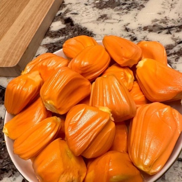 印度尼西亚菠萝蜜红肉菠萝蜜拨好的果肉，一手货源，品质保证