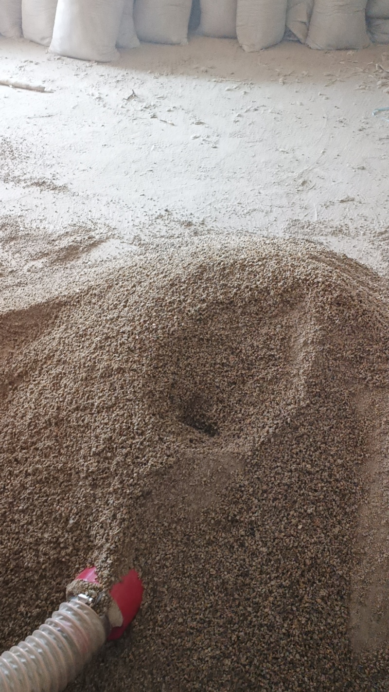 鱼饲料水产饲料鱼虫水蚤干动物蛋白饲料
