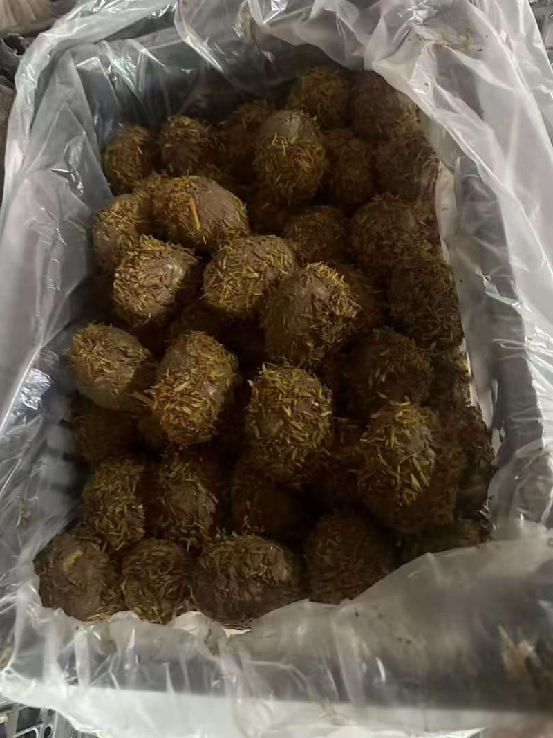 散黄松花蛋，赶大集专用价格低口感不错！泥盐鸭蛋
