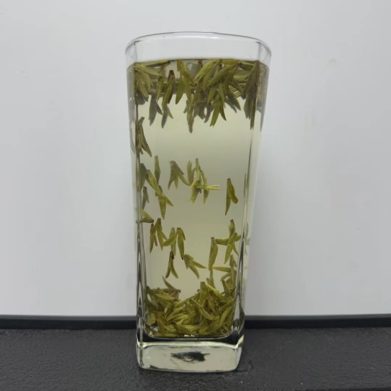 25年新茶黄版高香龙井43，豆香浓郁，茶汤清澈透亮