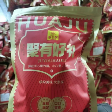 虎皮枣采用新疆优质灰枣经过去皮工艺去核工艺促使产品口感更