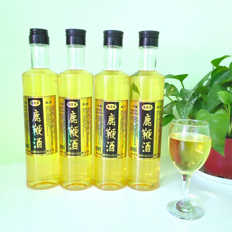 东北鹿鞭酒。42度纯粮酒一件代发一箱25瓶