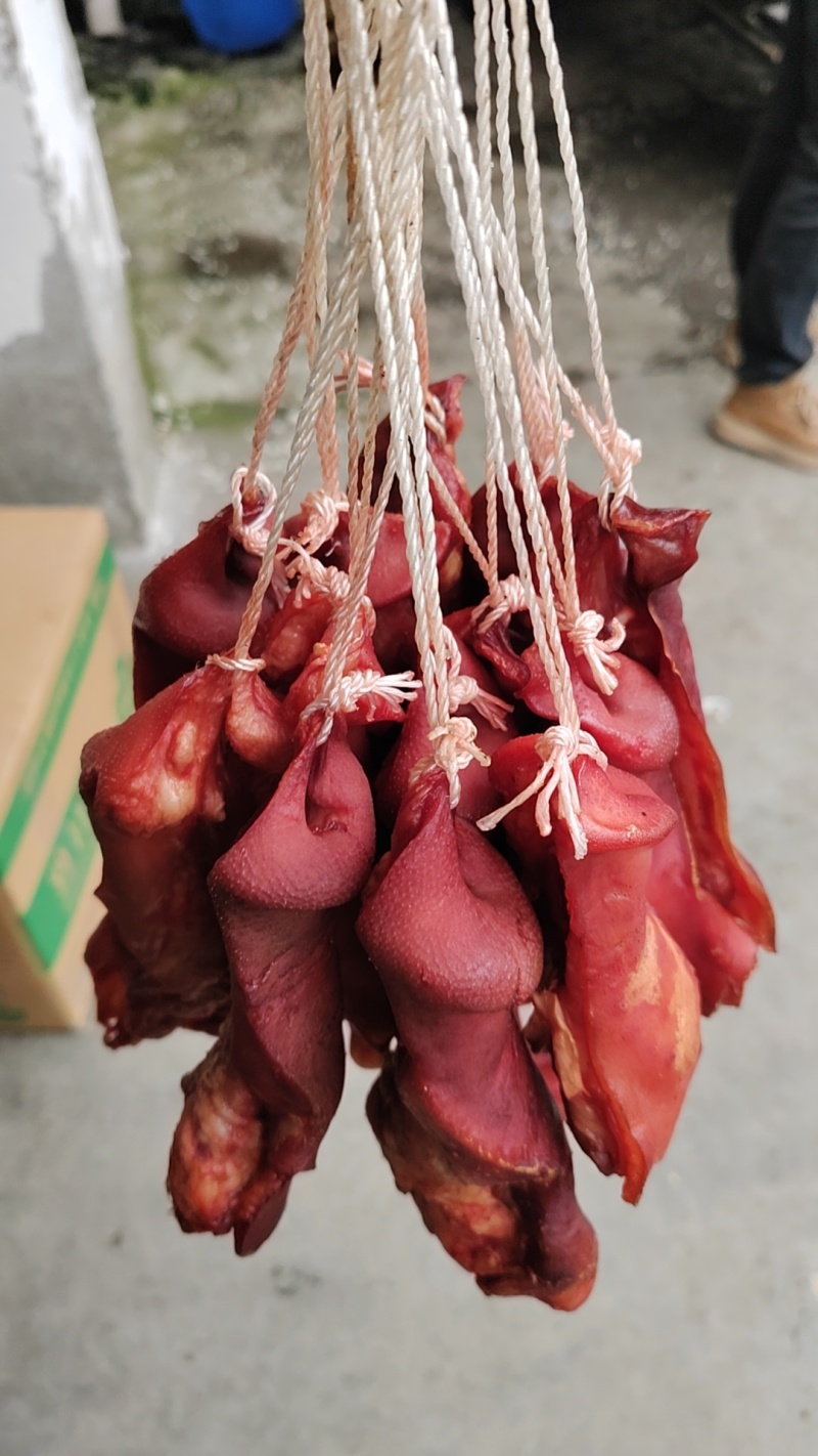（腊肉）烟熏猪拱嘴一件50斤