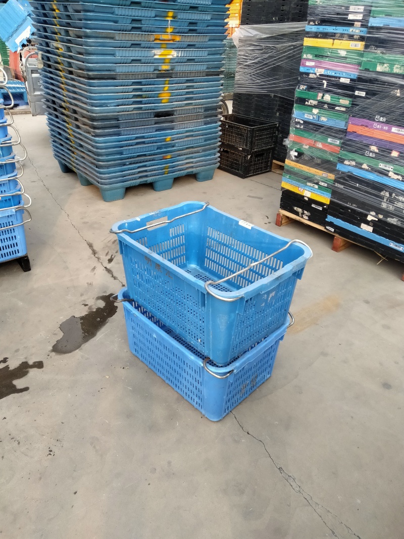 各种尺寸塑料折叠筐，周转筐，错位筐批发