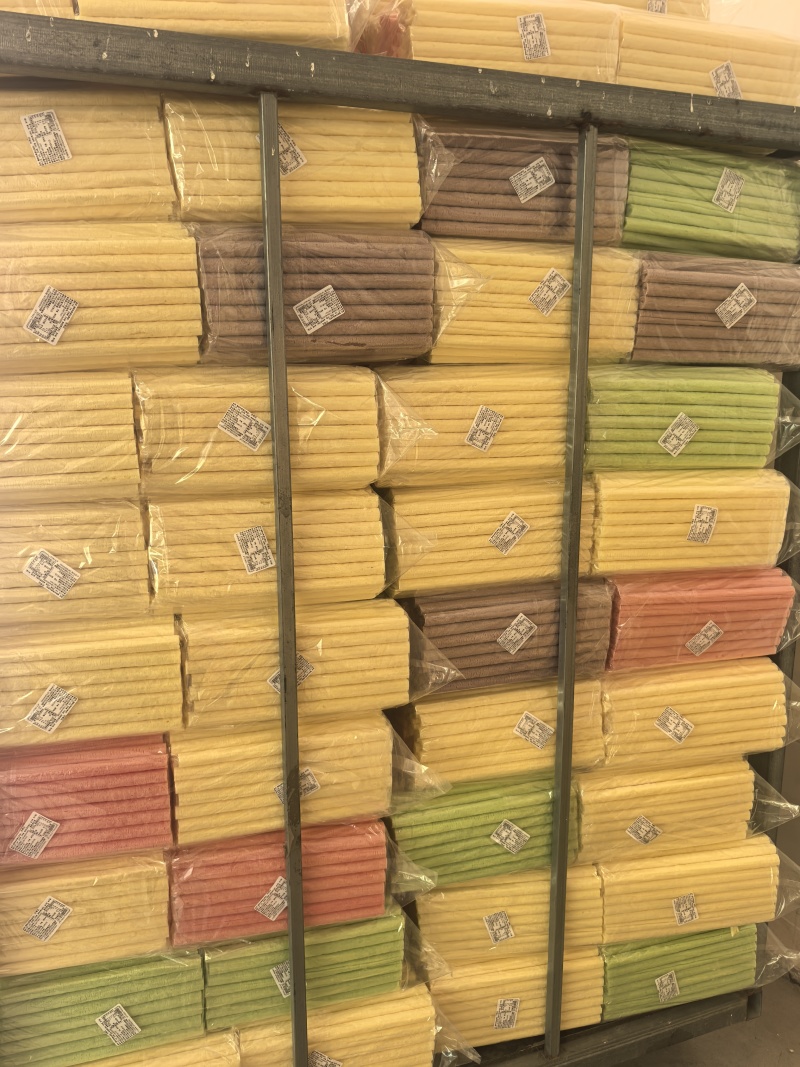 彩棒厂家直销的产品，量大从优，有量有价，旅游景点，商超电