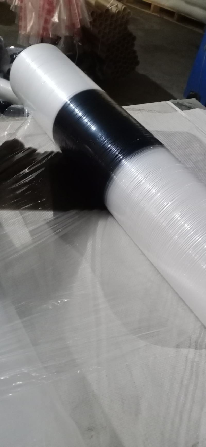 黑白相间膜保温保湿除草白膜黑膜银黑膜大棚小供棚膜0.7米