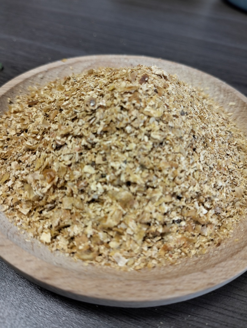 玉米胚芽粕营养价值高，牛羊饲料添加，量大直销，品质保证