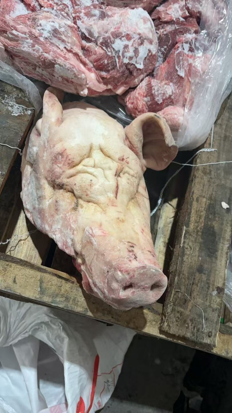 带骨后腿肉，4号肉，2号肉，猪头，都有货