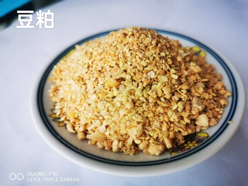豆粕优质豆粕，蛋含量43%以上，新鲜纯正