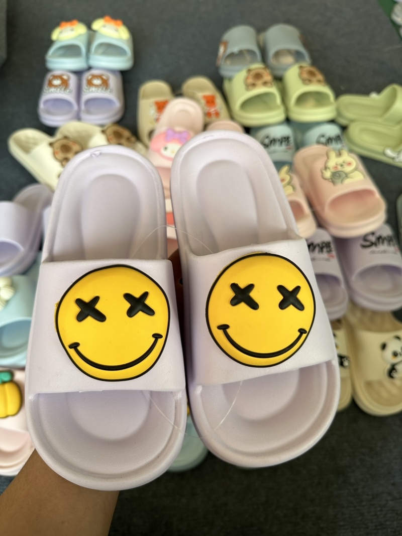 男女同款36-45码4.5元一双，一件110双起批………