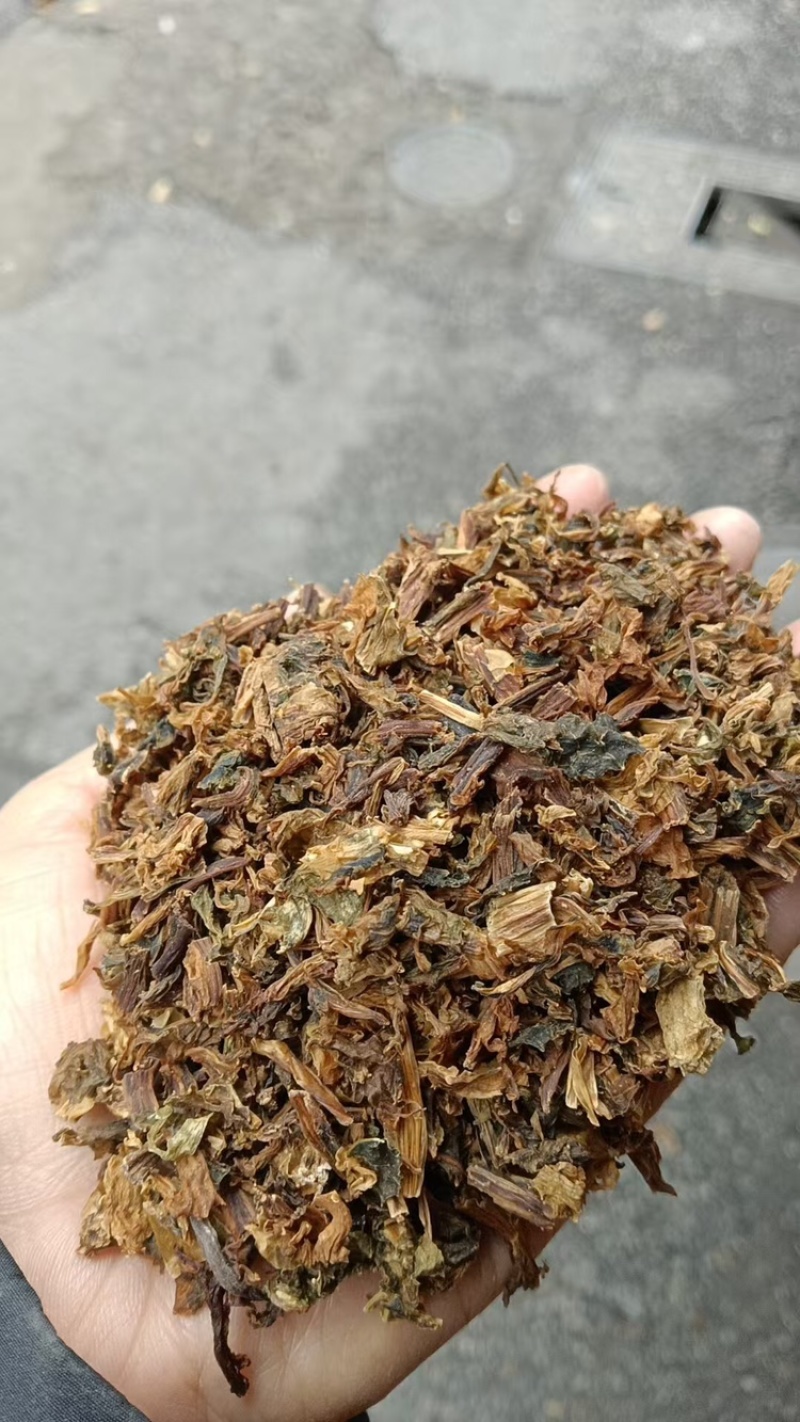 梅干菜货源充足，产地直发，诚信经营，欢迎客商来电