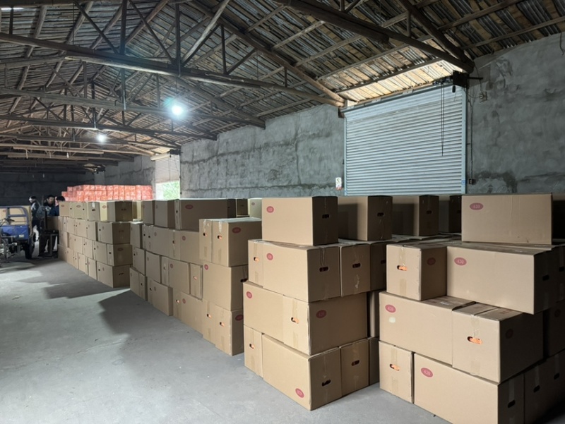 自己厂家直销鸡场直供土鸡蛋品质好价格实惠欢迎联系