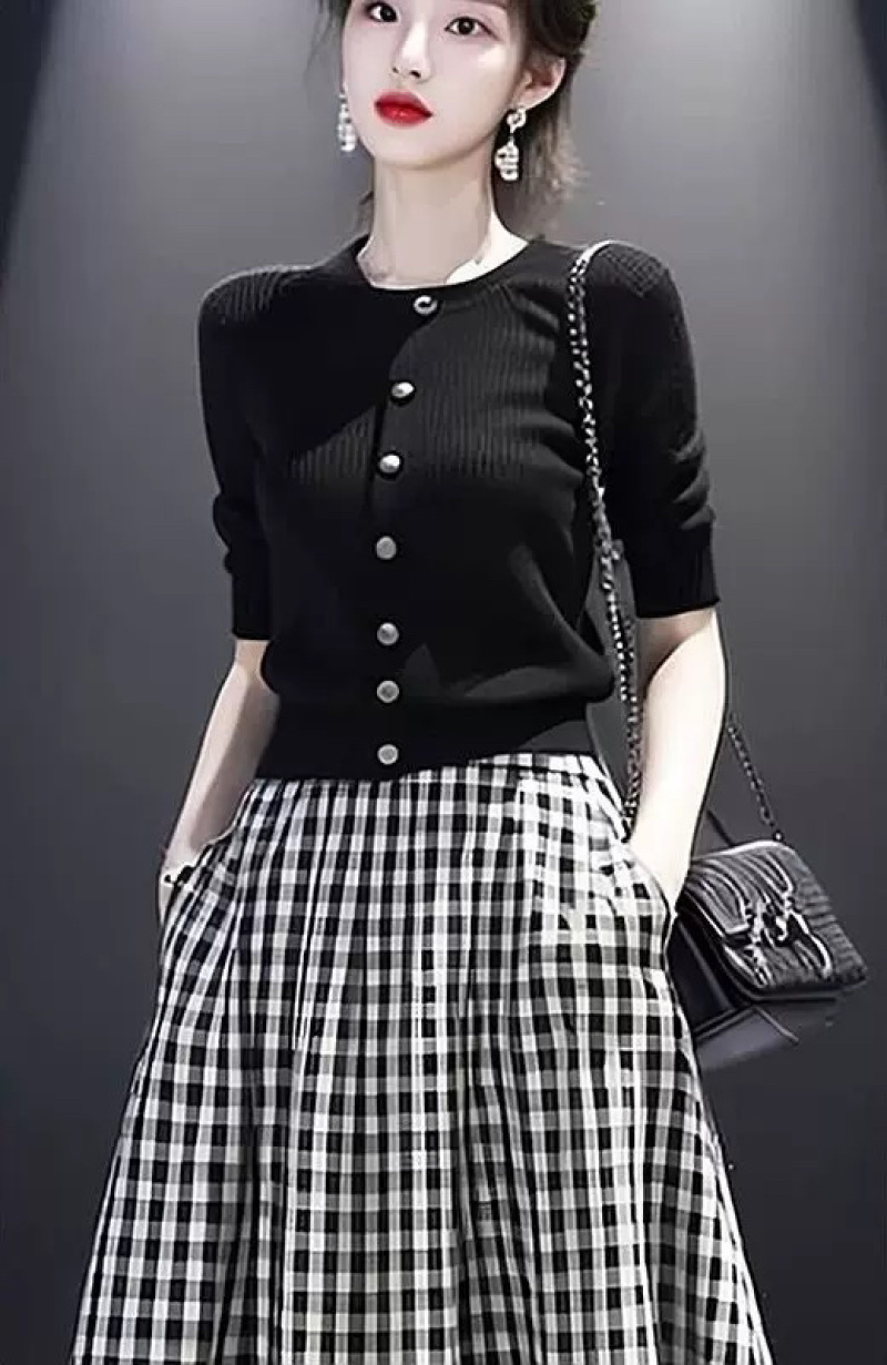 2025女套装小个子有型大气套装**感法式温柔风超好