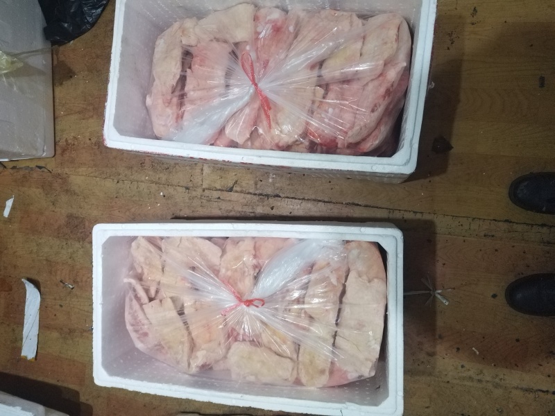 国产精修牛胸口油二合一
