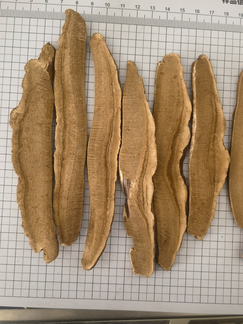 灵芝，灵芝片，灵芝仙草选片关书药材桟品质保证量大从优！