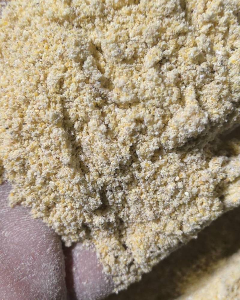 玉米面，玉米次粉，鸡鸭鹅牛羊鱼虾蟹等饲料原料，支持上门考察，