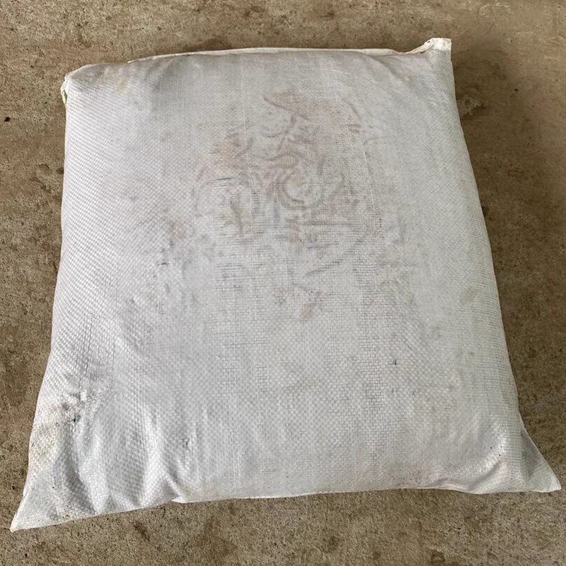 湖北青蚯蚓钓黄鳝特大蚯蚓养殖黄鳝开口饵料
