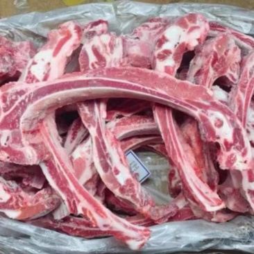 多肉肋排条现场实拍，最新日期这么便宜的骨头，你想怎么用